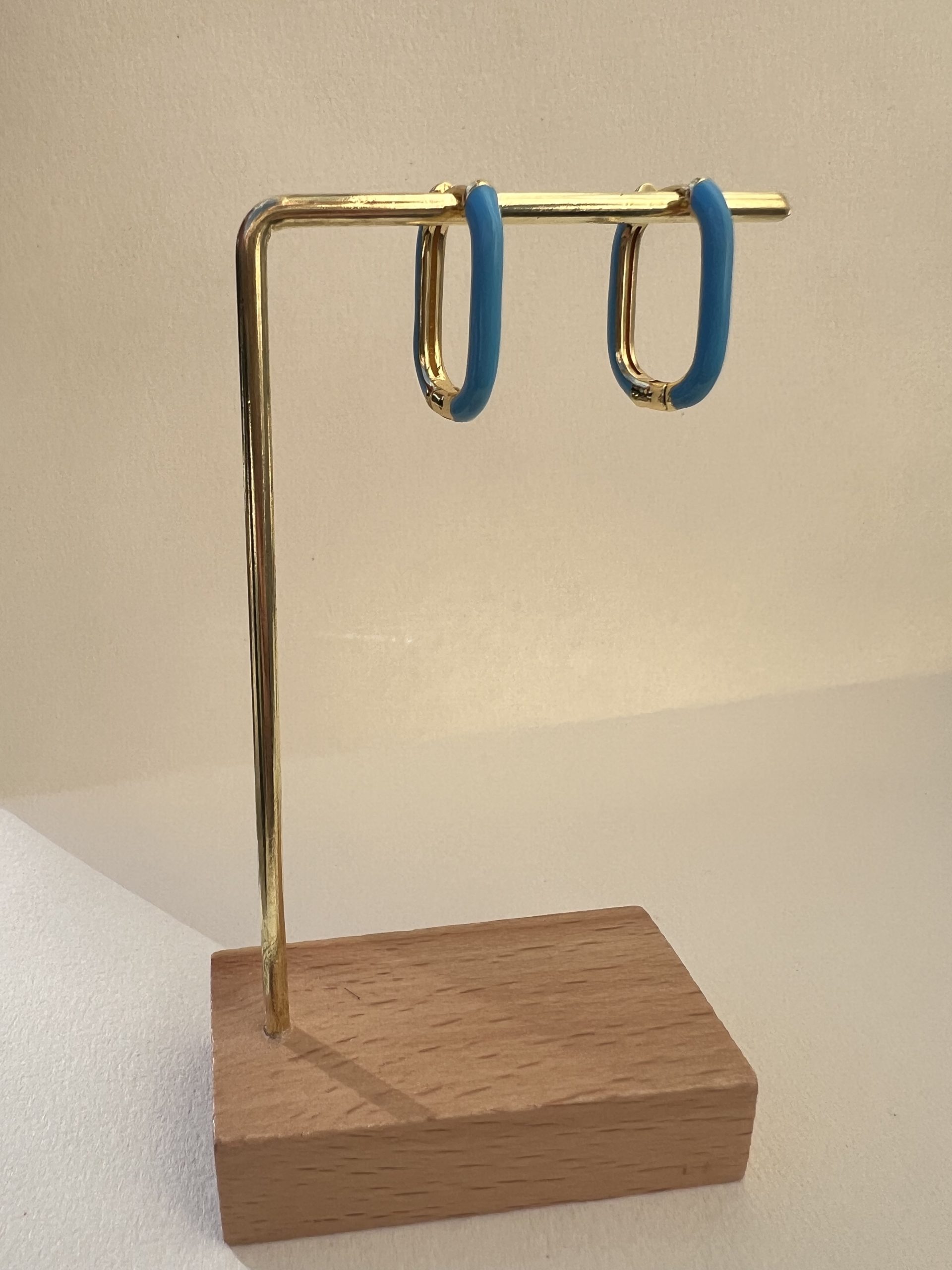 Créoles colorées effet bleu – Image 4